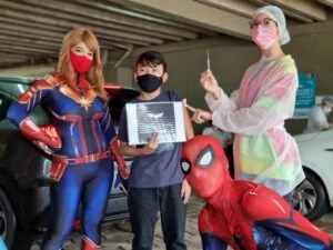Leia mais sobre o artigo Profissionais da saúde no AM incentivam vacinação de adolescentes com heróis dos quadrinhos