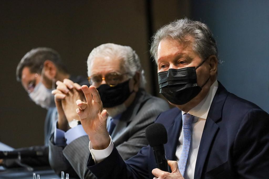 You are currently viewing Arthur Virgílio Neto palestra sobre a Amazônia em reunião do Governo de São Paulo