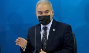 Leia mais sobre o artigo Saúde vai abolir intervalo para vacinação contra covid-19 e gripe