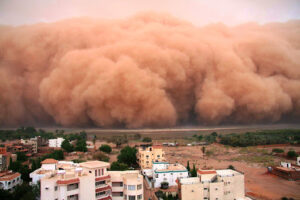 Read more about the article Tempestade de areia pode acontecer mais vezes, afirma meteorologista