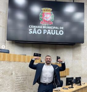 Read more about the article Ex de Juju Salimeni, Felipe Franco assume como vereador em São Paulo