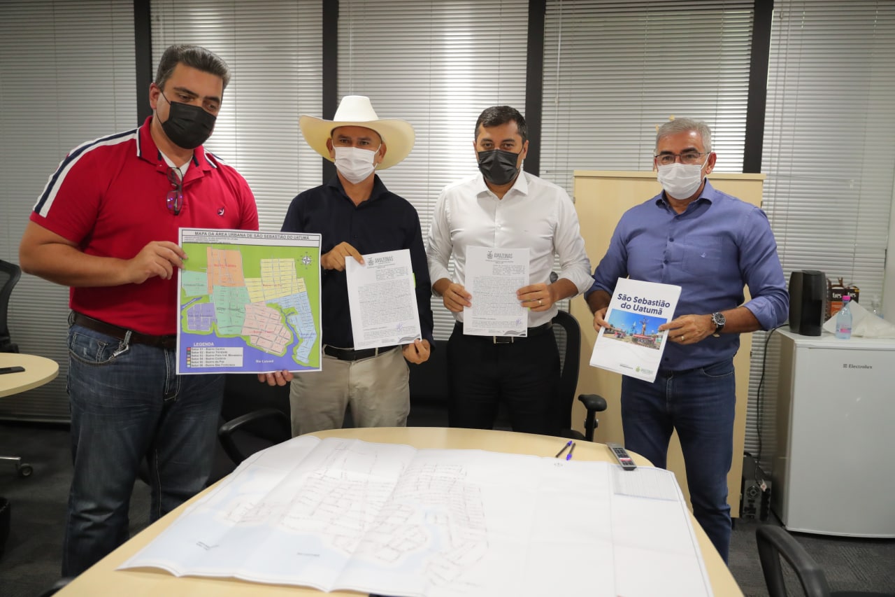 You are currently viewing Governador do Amazonas anuncia investimentos em infraestrutura em três municípios do interior