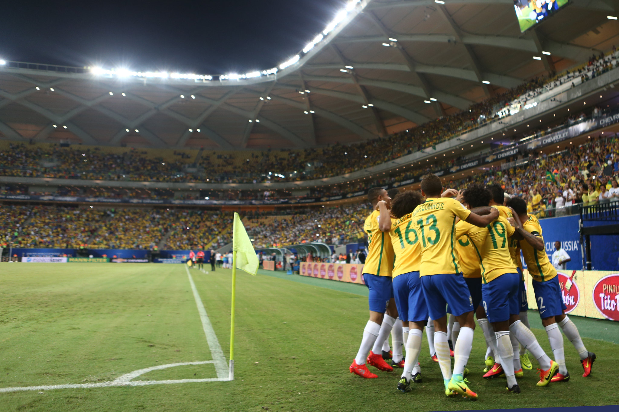 You are currently viewing Brasil dá show e derrota Uruguai por goleada de 4 a 1 na Arena da Amazônia