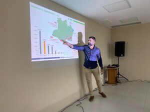 Read more about the article Comitiva de investidores e autoridades alemãs visita Sistema Estadual de Meio Ambiente do Amazonas