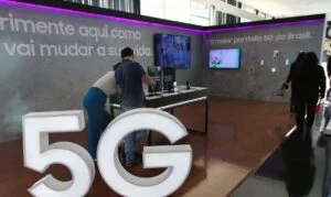 Leia mais sobre o artigo Tecnologia 5G vai a leilão hoje; entenda os impactos