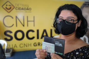 Read more about the article No interior, Governo do Estado prorroga prazo para entrega de documentos do projeto ‘CNH Social’