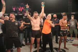 Leia mais sobre o artigo Governo do Amazonas apoia Jungle Fight, principal evento de MMA da América Latina