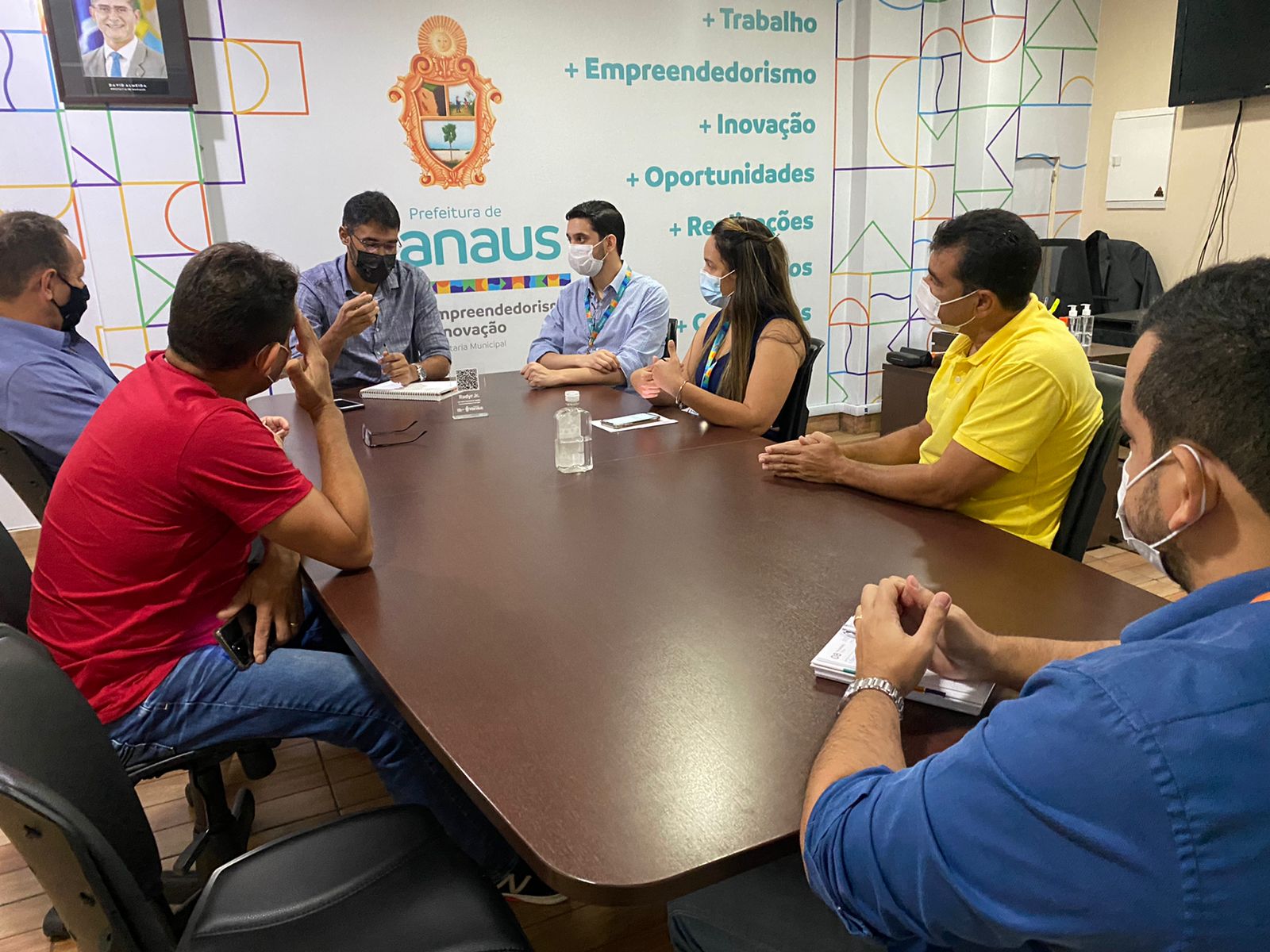 You are currently viewing Prefeitura de Manaus lança projeto ‘Kit Pneus’ para mototaxistas e taxistas