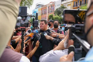 Leia mais sobre o artigo Prefeitura de Manaus realiza operação ‘Nosso Centro’ para promover o ordenamento dos espaços públicos