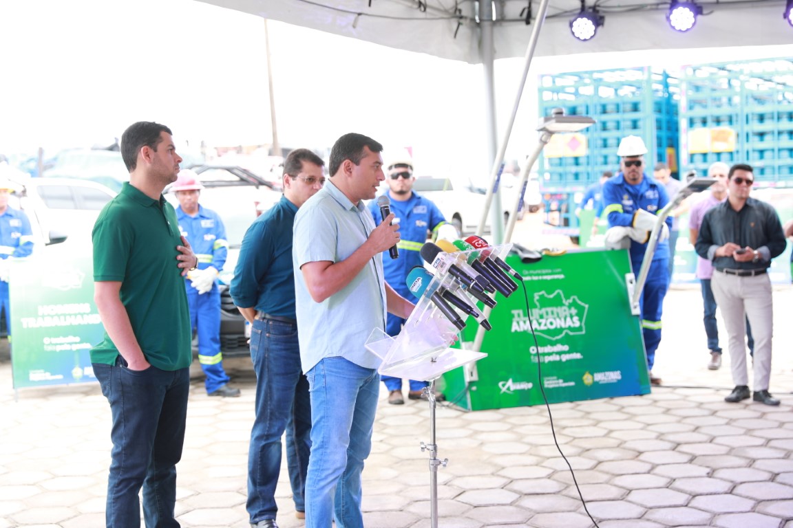 No momento, você está visualizando Wilson Lima dá início ao programa que vai implantar LED na iluminação pública do interior