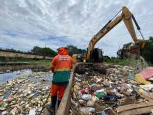 Read more about the article Igarapé do Franco e outros pontos de Manaus recebem ações de limpeza