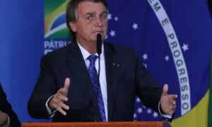 Leia mais sobre o artigo Presidente sanciona projeto que modifica regras do Pronampe