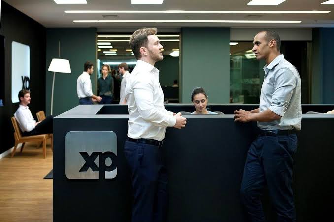 You are currently viewing Rede de escritórios parceiros da XP abrirá mais de 5 mil oportunidades de emprego até o final do ano