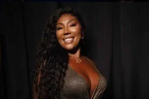 Leia mais sobre o artigo Mãe de Ludmilla desiste de entrar na política