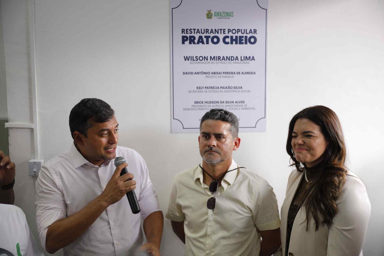 You are currently viewing Wilson Lima e David Almeida inauguram restaurante popular Prato Cheio no Riacho Doce, na zona norte de Manaus