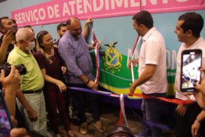 Read more about the article Wilson Lima entrega Ônibus do Idoso para mutirões itinerantes em Manaus e Região Metropolitana