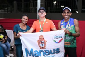 Read more about the article Em Boa Vista, prefeito David Almeida divulga Maratona de Manaus e destaca importância da transversalidade entre esporte e saúde