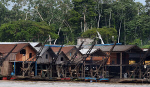 Read more about the article Garimpeiros retornam ao Rio Madeira, no interior do AM, após oito meses da operação que destruiu centenas de balsas