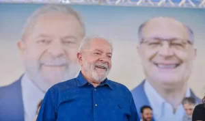 Read more about the article PT oficializa Lula e aprova Alckmin como vice em chapa à Presidência