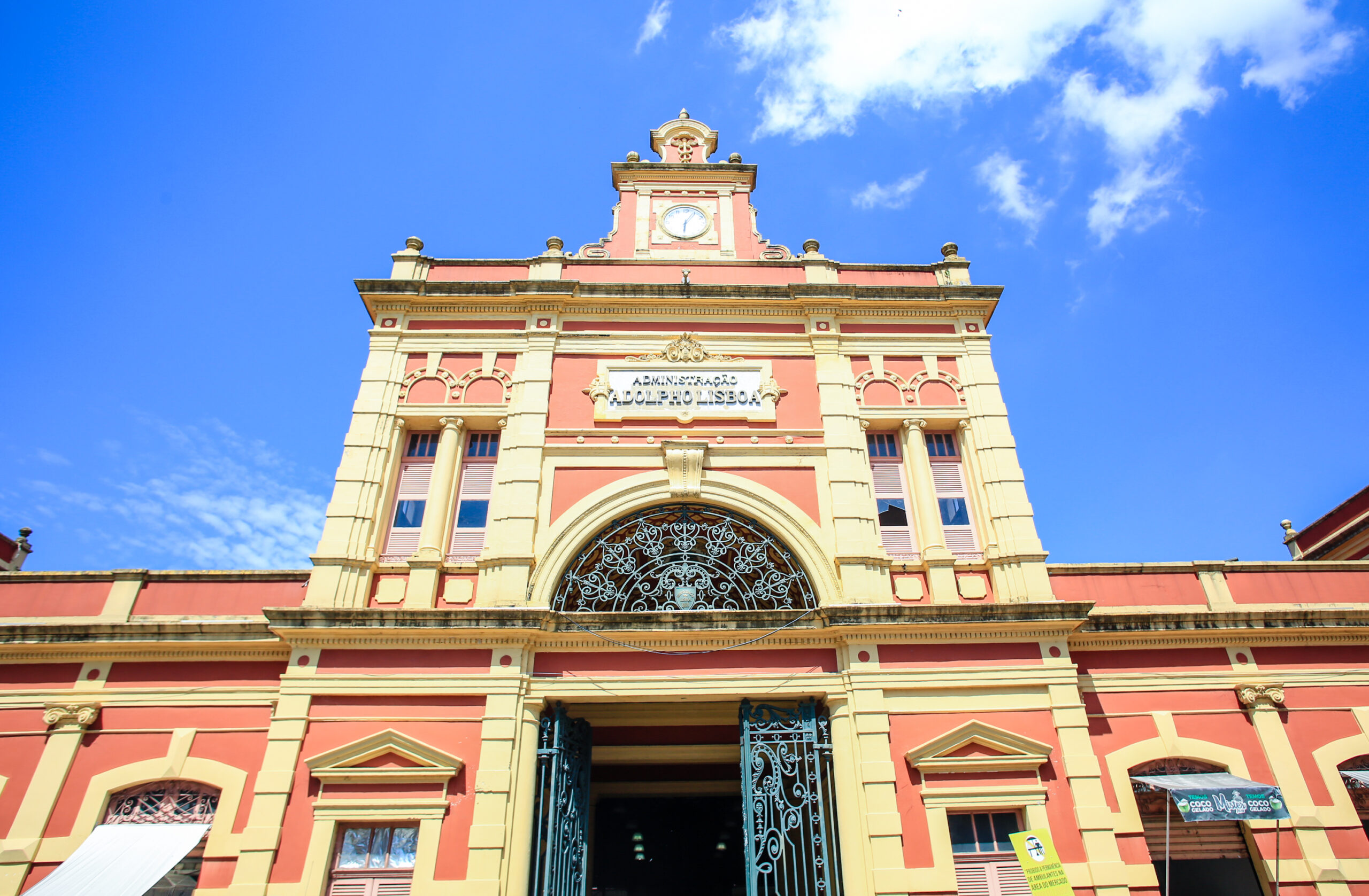You are currently viewing Mercado municipal Adolpho Lisboa comemora 139 anos com muita música