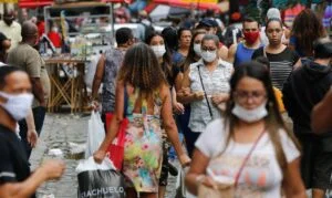 Leia mais sobre o artigo Rio Preto da Eva e Careiro da Várzea voltam a decretar uso obrigatório de máscaras