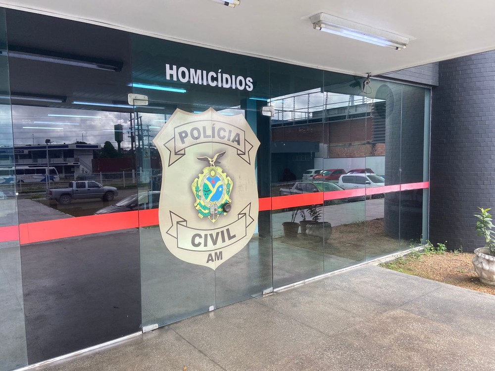 No momento, você está visualizando Mãe e filho são assassinados a tiros dentro de casa, em Manaus