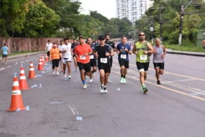 Leia mais sobre o artigo Prefeito David Almeida enfatiza investimentos para impulsionar o esporte durante a 2ª Corrida da Guarda Municipal