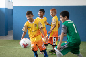 Read more about the article Cerca de 400 estudantes participam da abertura da Copa Zico da Prefeitura de Manaus