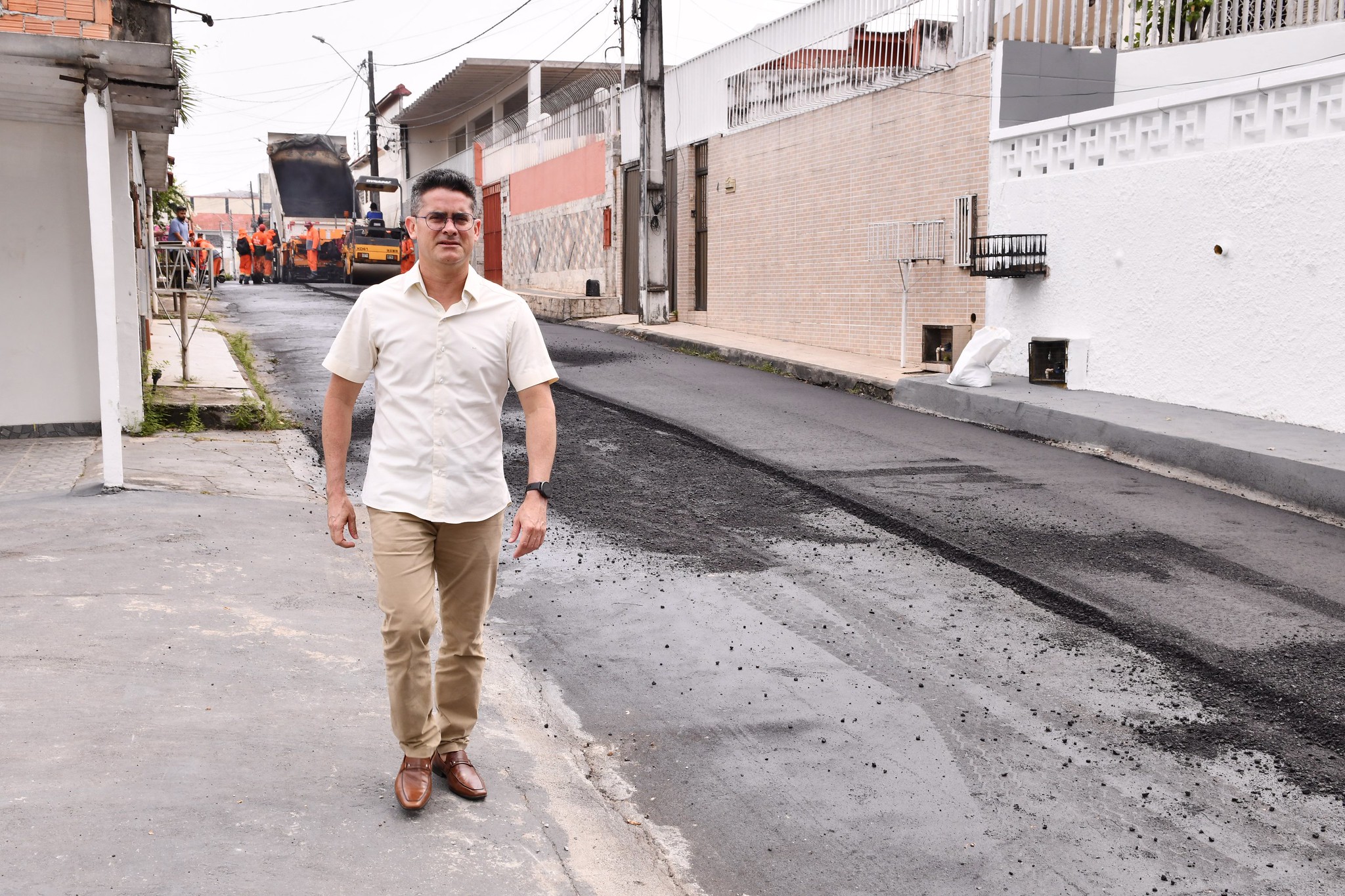 You are currently viewing Prefeito David Almeida destaca avanço do programa ‘Asfalta Manaus’ na zona Centro-Sul