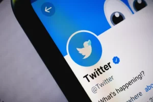 Read more about the article Twitter começa a testar botão de edição em contas pagas