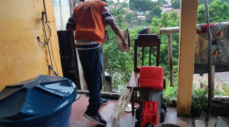 No momento, você está visualizando Defesa civil registrou mais de 66 ocorrências na cidade nesta segunda-feira chuvosa