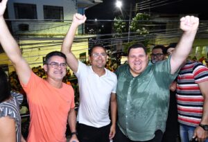 Read more about the article Presidente estadual do Avante, prefeito David Almeida comemora eleição de quatro candidatos para a Aleam