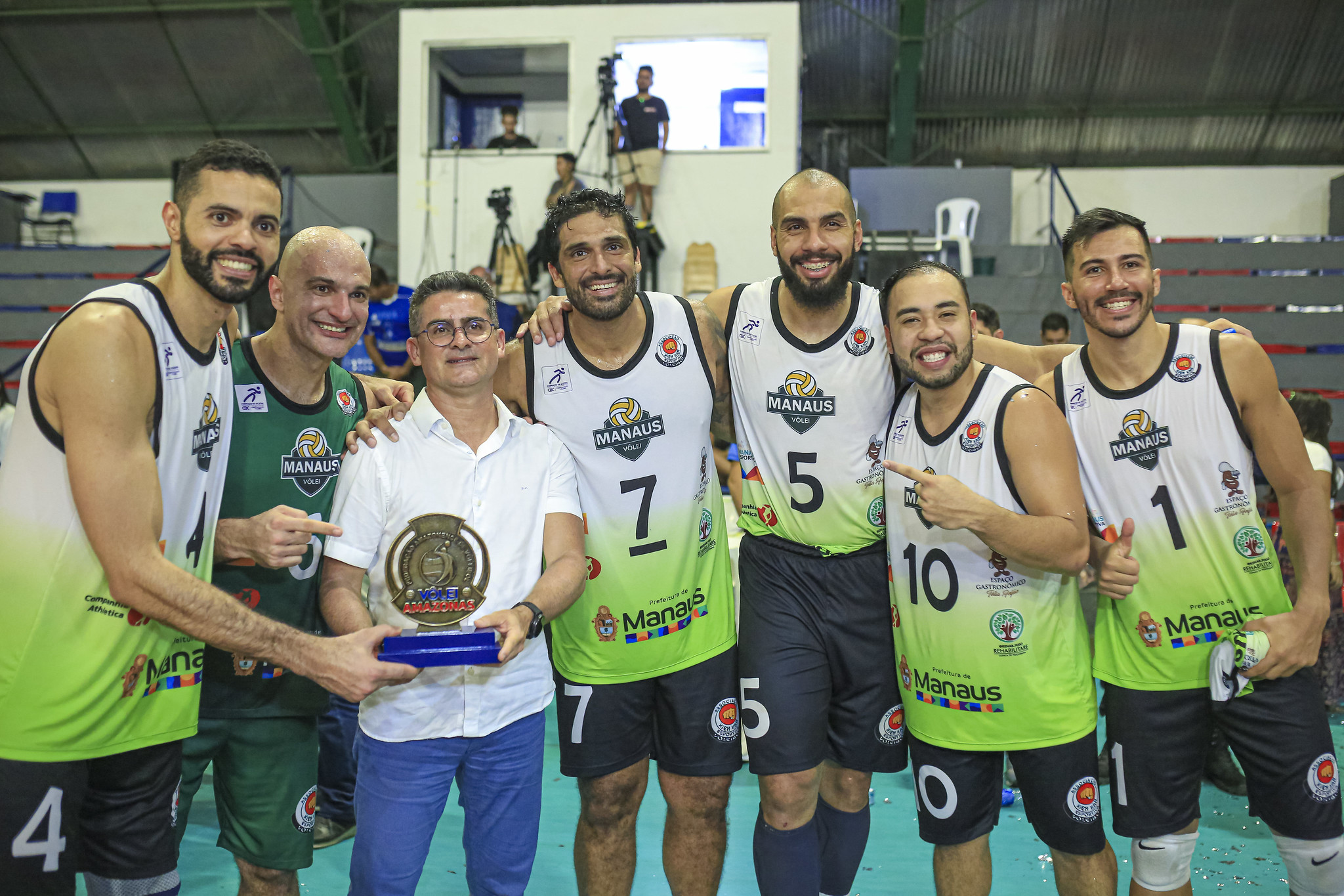 You are currently viewing Prefeito David Almeida parabeniza o Manaus Vôlei por título de acesso a Superliga B de Vôlei masculino