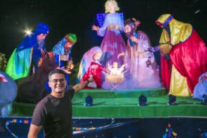 Leia mais sobre o artigo Prefeito David Almeida entrega presépio natalino em movimento com 18 metros de altura