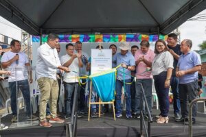 Read more about the article Prefeito David Almeida entrega Cras do Alfredo Nascimento totalmente revitalizado à população da zona Norte de Manaus