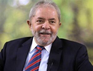 Read more about the article Um dia antes da diplomação, Lula faz reunião para discutir orçamento e ministérios