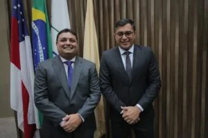 Leia mais sobre o artigo Em posse do novo presidente da CMM, Wilson Lima destaca harmonia e independência entre poderei