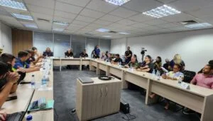 Leia mais sobre o artigo Órgãos da Prefeitura de Manaus se reúnem com Gabinete de Crise para prevenir atos antidemocráticos