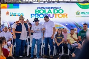 Leia mais sobre o artigo População da zona Leste comemora lançamento do complexo viário que homenageia o Rei Pelé