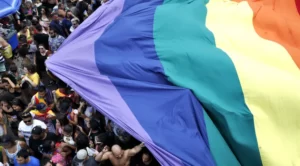 Read more about the article Pessoas LGBTQIAP+ têm mais que o dobro de chances de sofrer violência, diz pesquisa