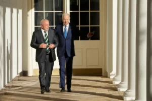 Read more about the article Após reunião, Lula e Biden anunciam intenção de entrar no Fundo Amazônia