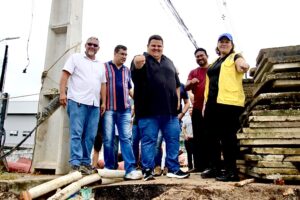 Read more about the article Obra de interdição da Av. Djalma Batista também foi vistoriada pela prefeita em exercício Yomara Lins