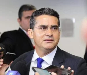 Leia mais sobre o artigo Prefeito David Almeida prepara grande homenagem a Amazonino Mendes