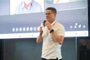 Leia mais sobre o artigo Prefeito David Almeida destaca protagonismo de Manaus no combate ao desmatamento em anúncio do prêmio United Earth Amazônia