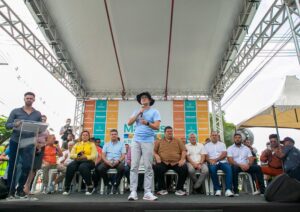 Read more about the article Prefeitura de Manaus conclui obra de pavimento rígido no cruzamento das avenidas Presidente Kennedy e Rodrigo Otávio, na zona Sul