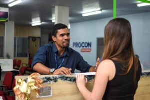 Read more about the article Procon-AM promove Feirão Limpa Nome para renegociar dívidas de consumidores de água e luz