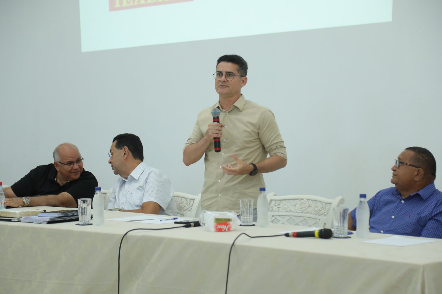You are currently viewing Prefeito destaca trabalho realizado pela ‘Boas Novas’ no Amazonas