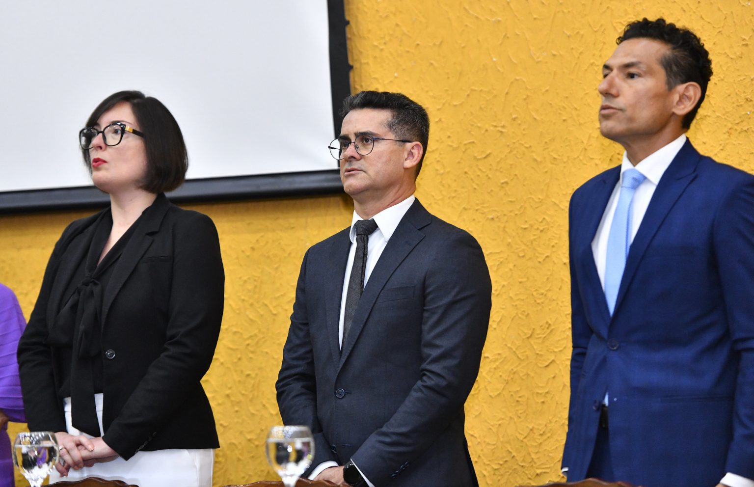 You are currently viewing Prefeito prestigia posse do novo Superintendente da PF-AM