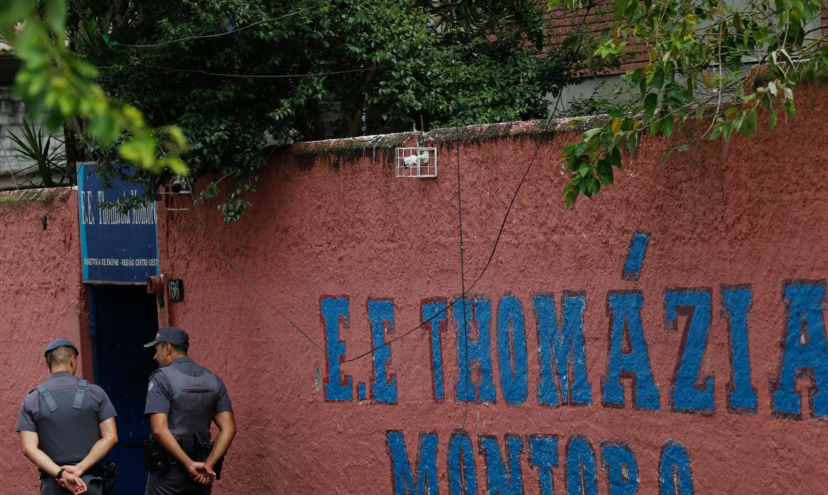 No momento, você está visualizando Governo vai liberar R$ 150 milhões para ampliar rondas escolares