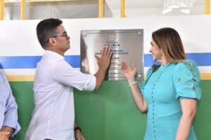 Read more about the article Prefeitura de Manaus atinge marca histórica de 300 escolas revitalizadas na atual gestão municipal